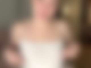 Live cam show with NormanFaison - New Petite on SquirtSoMuch