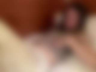 Live cam show with NormanFaison - Upskirt on Milfs Live