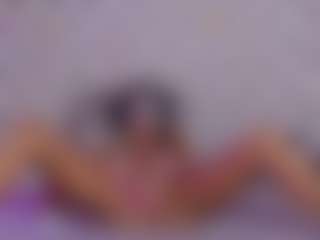 Live cam show with PatriciaJenner - Smoking on fapnchat