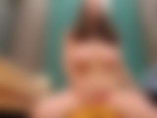 Live cam show with plumhaze - Body Massage on Camsoda