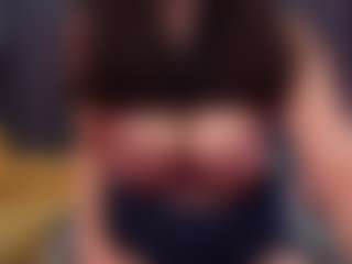 plumhazes Live-Sex-Cam-Show