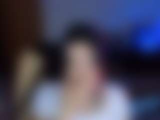 Live cam show with RiaVenskoske - Shaved on livesuperchat.net