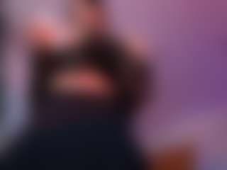 Live cam show with RiaVenskoske - Milk on Camsoda