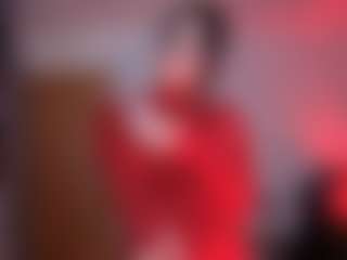 Live cam show with RiaVenskoske - Gamer on Camsoda
