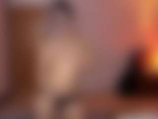 Live cam show with RiaVenskoske - Fuck Machine on chickslive.net