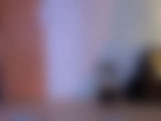 Live cam show with RiaVenskoske - Petite on madthumbs