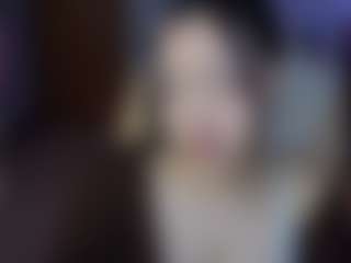 Live cam show with RiaVenskoske - Strip Asian on sexylive.show