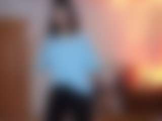Live cam show with RiaVenskoske - Gamer on Free Soda