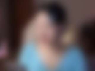 Live cam show with RiaVenskoske - Asian Big Ass on Gym Cam Girls