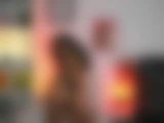 Live cam show with SisaBlue - Young Adult on Hubzter Live