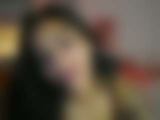 Live cam show with SisaBlue - New Petite on Dolls Live