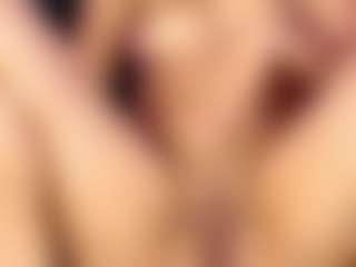 stefanyslavebdsm's Live Sex Cam Show
