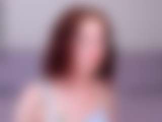 Live cam show with Wullwet-rav - BBW Teen (18+) on livesuperchat.net