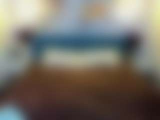 Live cam show with Wullwet-rav - School on milfzrlive.com