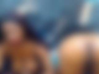 Live cam show with XSCARLETQUEENXX - Shaved Pussy on StripNow