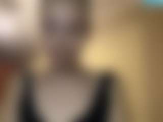 ArleanLapek's Live Sex Cam Show