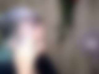 Live cam show with Sofia - Blue Eyes on CamwithHer