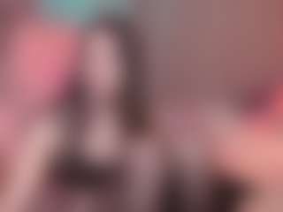 Live cam show with Bety-White - Green Eyes on Uber Horny