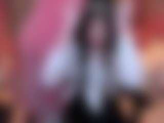 Live cam show with Bety-White - Long Hair on livesuperchat.net