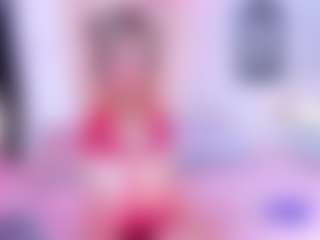 Live cam show with gisellefire - Average on CamClone