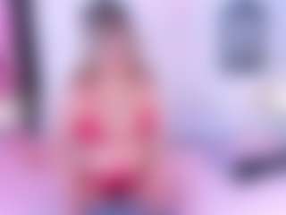 Live cam show with gisellefire - Brown Hair on SquirtSoMuch