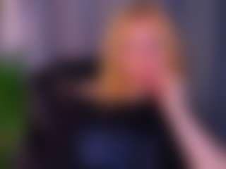 RosalieHandley's Live Sex Cam Show
