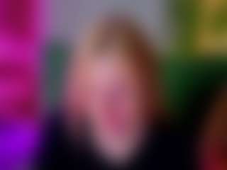 Live cam show with RosalieHandley - Brown Eyes Blonde Hair on SquirtSoMuch
