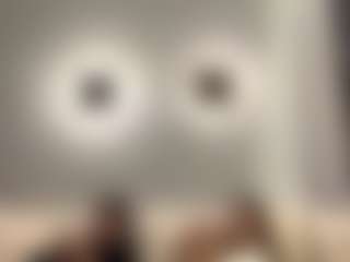 SuzannFulliton's Live Sex Cam Show
