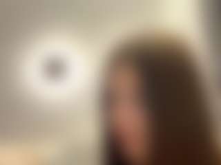 Live cam show with SuzannFulliton - Bedroom Latina on Uber Horny
