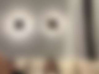 Live cam show with SuzannFulliton - Bedroom on madthumbs