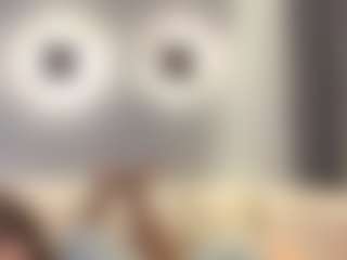 SuzannFulliton's Live Sex Cam Show