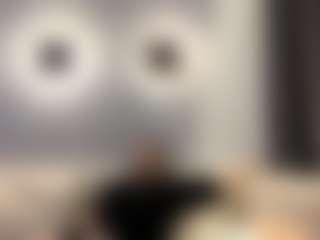 SuzannFulliton's Live Sex Cam Show