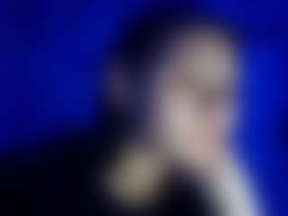 SuzannFulliton's Live Sex Cam Show