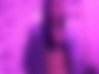 SuzannFulliton's Live Sex Cam Show