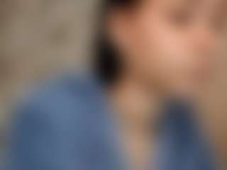 Live cam show with SuzannFulliton - Trimmed Asian on SmokeAndPoke