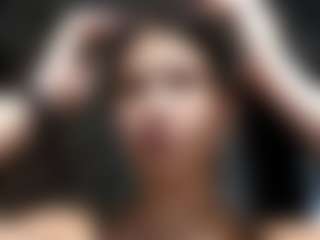 Live cam show with SuzannFulliton - Gray Eyes on StripNow