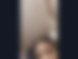 SuzannFulliton's Live Sex Cam Show