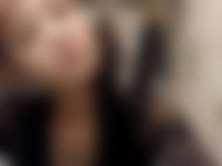 Live cam show with SuzannFulliton - Nipple Piercings on CSO-WL