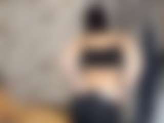 Live cam show with SuzannFulliton - Twerk on Cam Slut