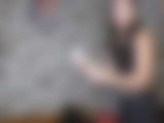 Live cam show with SuzannFulliton - Nipple Piercings on Cam Slut