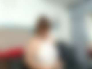 Live cam show with VictoriaCoperino - Mature on Camiplay Live