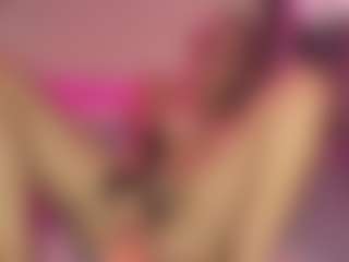 Live cam show with alice-hunter - Dirty on Camsoda