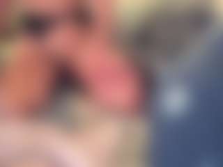 alice-hunter's Live Sex Cam Show