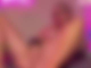 alice-hunter's Live Sex Cam Show