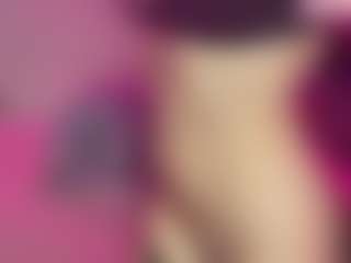 Live cam show with alice-hunter - Drinking on Gym Cam Girls