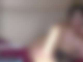 alice-hunter's Live Sex Cam Show