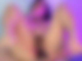 Andreamiller1's Live Sex Cam Show