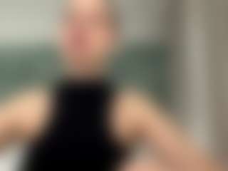 Laura's Live Sex Cam Show