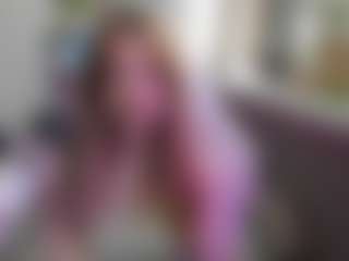 Live cam show with ChandaHebert - Brown Eyes on Camversity