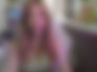 Live cam show with ChandaHebert - Flashing on Camsoda